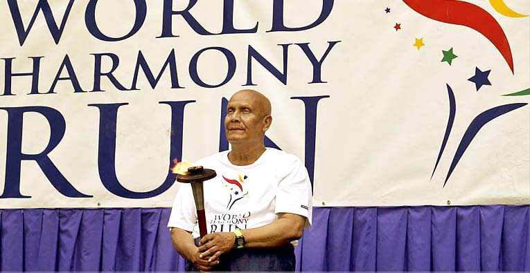 Sri Chinmoy Peace Torch 2005