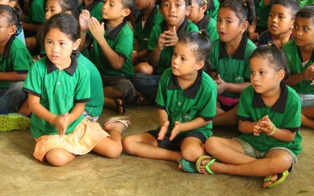 Micronesia 20 May: Pohnpei | The Sri Chinmoy Oneness-Home Peace Run